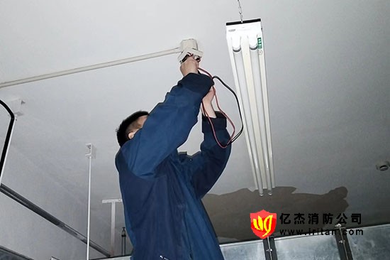 �S�������O(sh��)ʩ�S�o���B(y��ng)��������ЩҪ��
